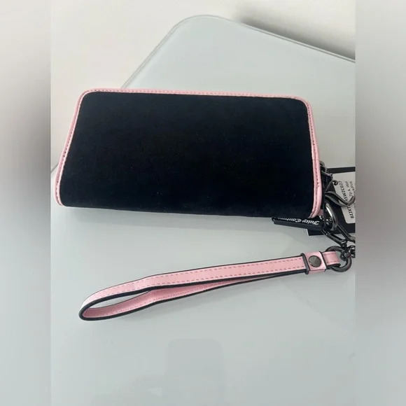 Viral Juicy Couture UK Scottie Dog Black and Pink velour Zip Long Wallet - Picture 6 of 7